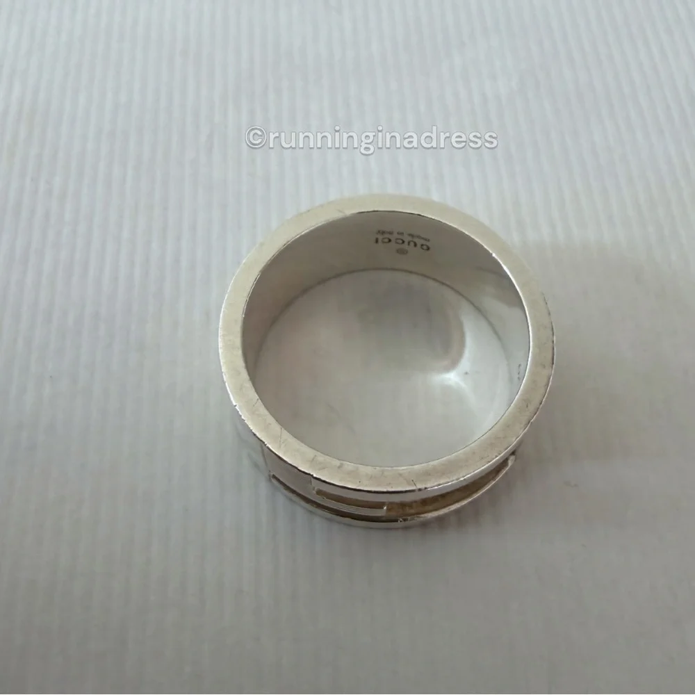Gucci authentic logo